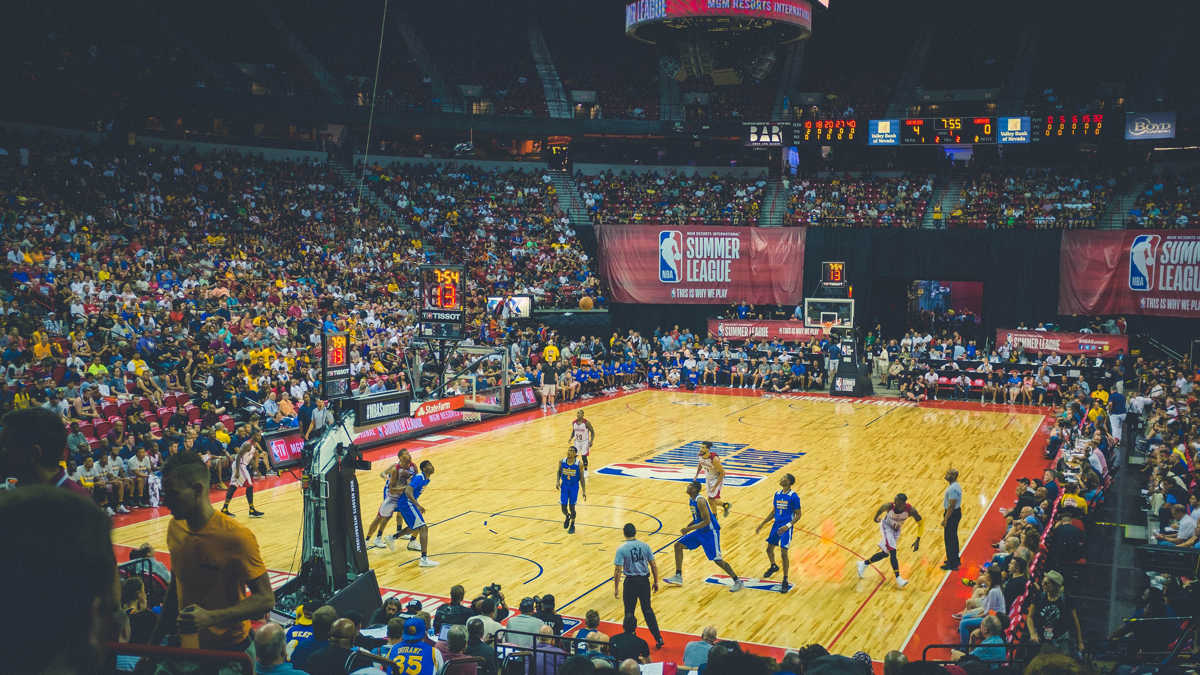 《电竞青训营火热：培养未来的冠军之路》，电竞青训营是干什么的