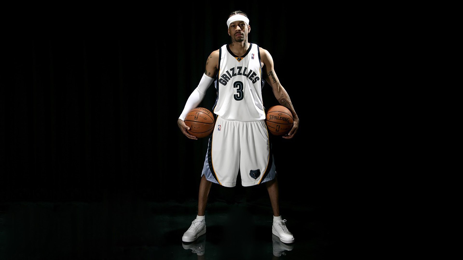 湖人年轻球员迅速成长成球队中坚